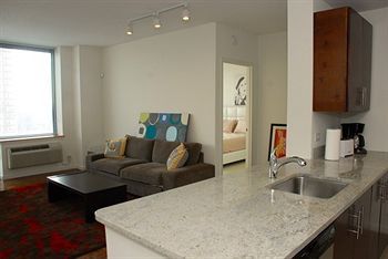 Luxy Suites Columbus Джърси Сити Екстериор снимка